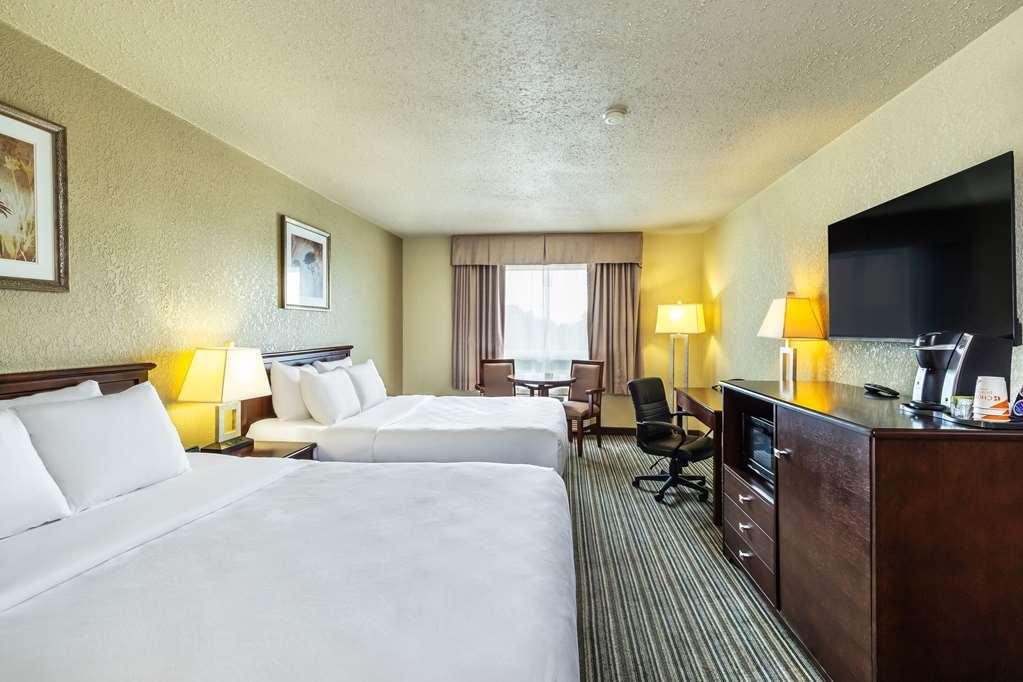 Quality Inn & Suites Yorkton Habitación foto