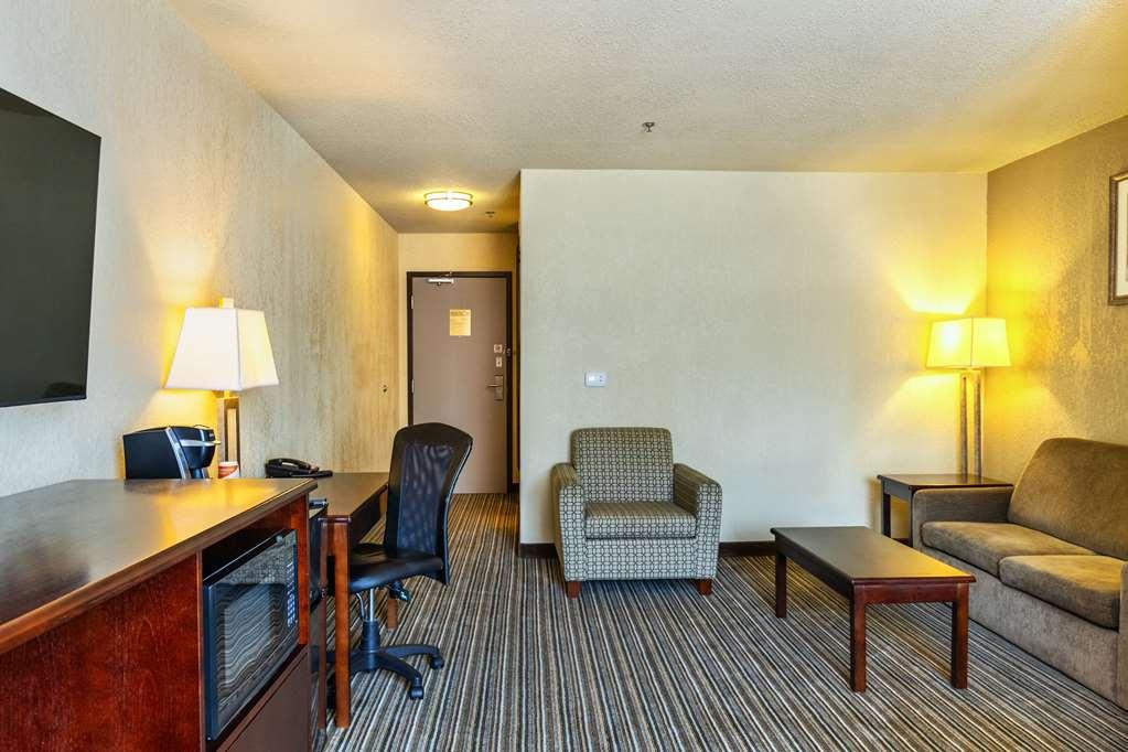 Quality Inn & Suites Yorkton Habitación foto