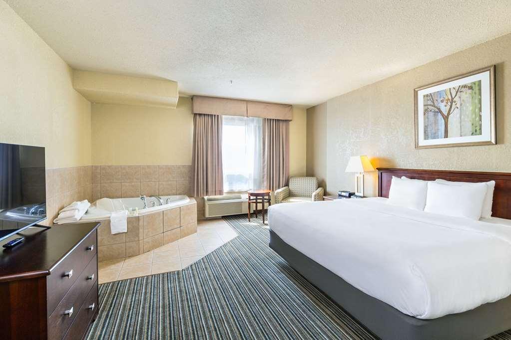 Quality Inn & Suites Yorkton Habitación foto